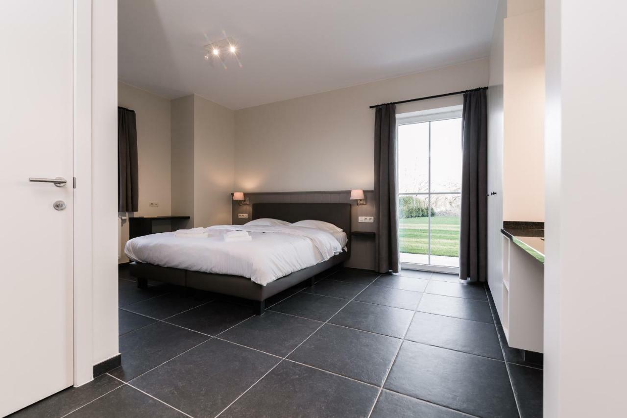 Duins Genot 5 Star Holiday Homes 30P & 40P - Indoorpool & Wellness Jabbeke  Exterior photo